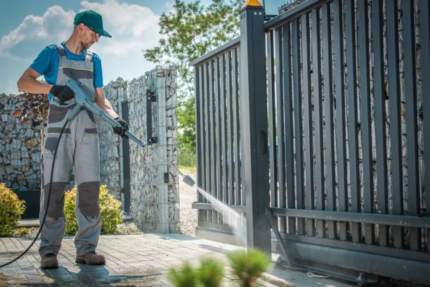Best Gutter Cleaning and Brightening in Woodburn, IN